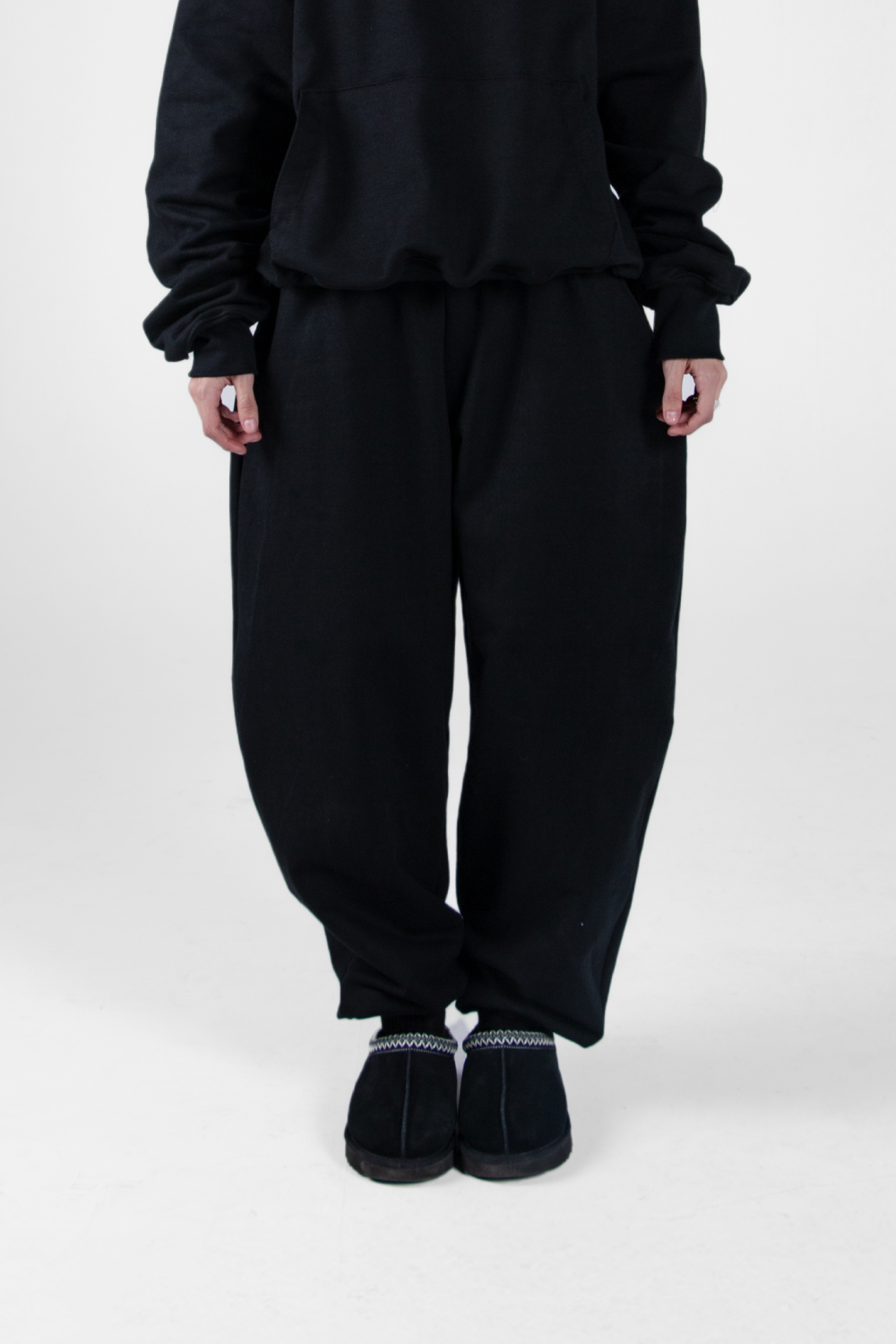 Vantablack Balloon Pants 450 GSM