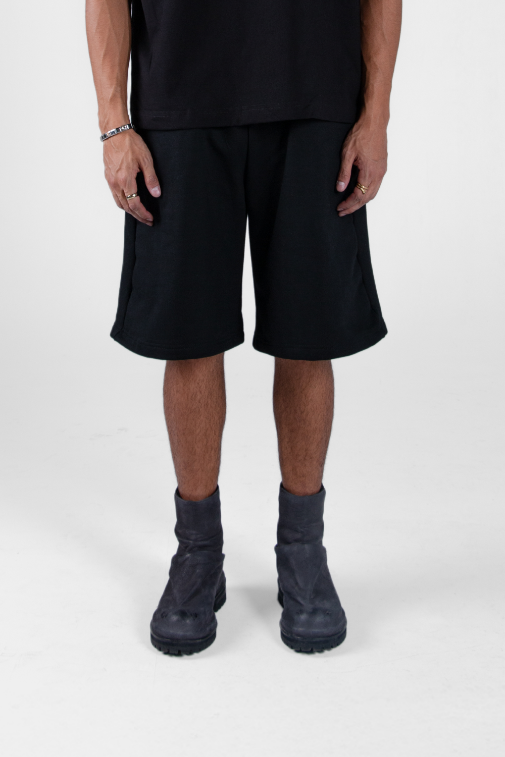 Vantablack Shorts 450 GSM
